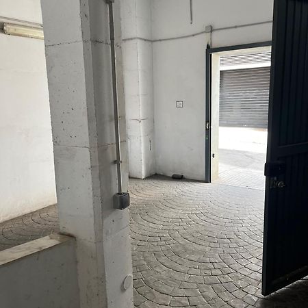 Apartamento Renacimiento Con Garaje บาดาฮอส ภายนอก รูปภาพ